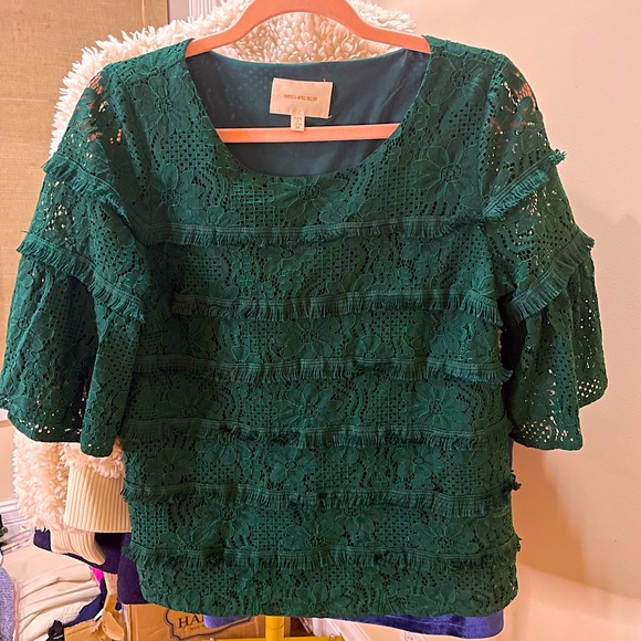2/$40 Emerald Green Lace Blouse💚 - Picture 5 of 9